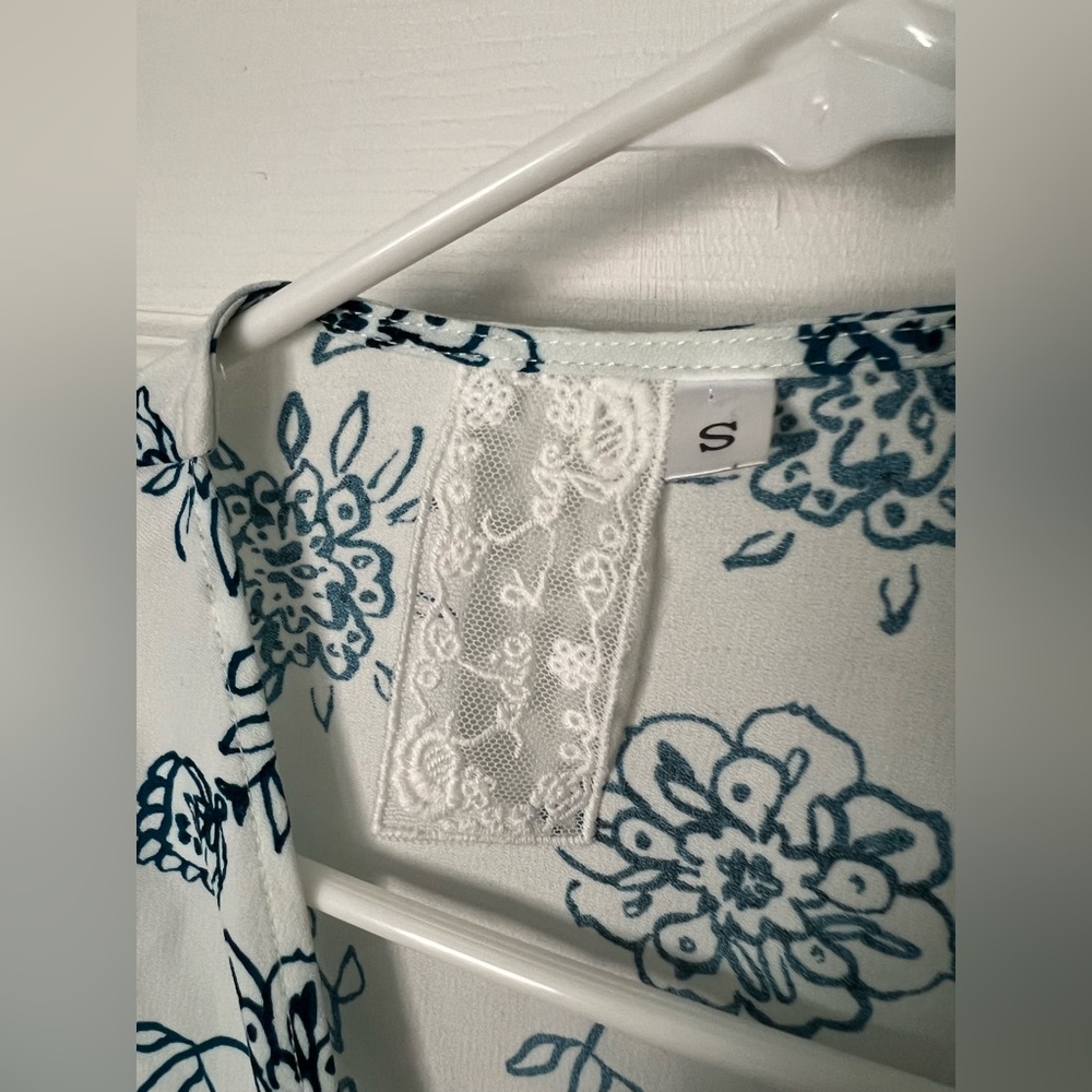 Sadie & Sage cropped kimono Size S - Picture 4 of 4